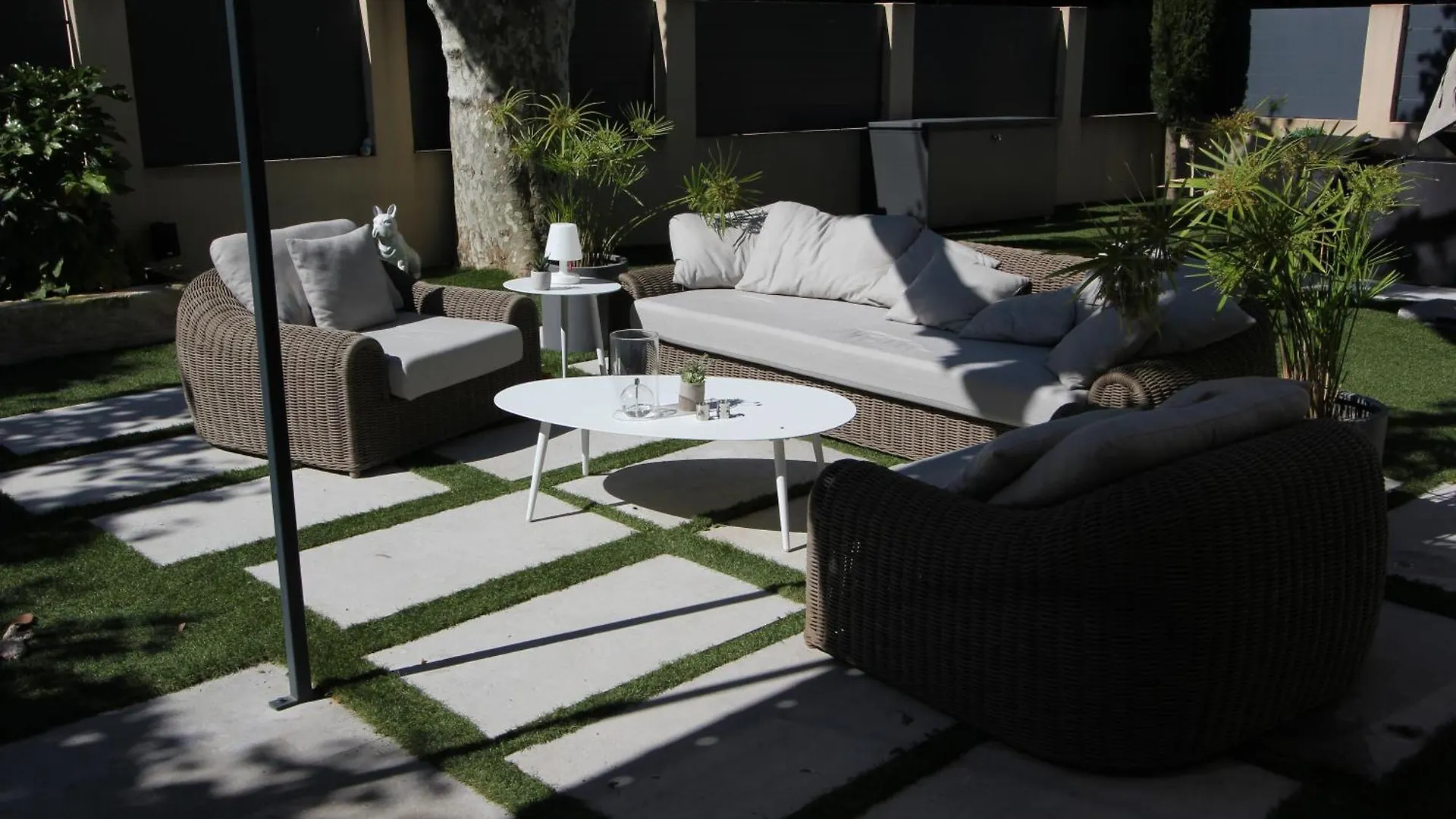 ****  Mas Paloma Bed & Breakfast Rognonas France