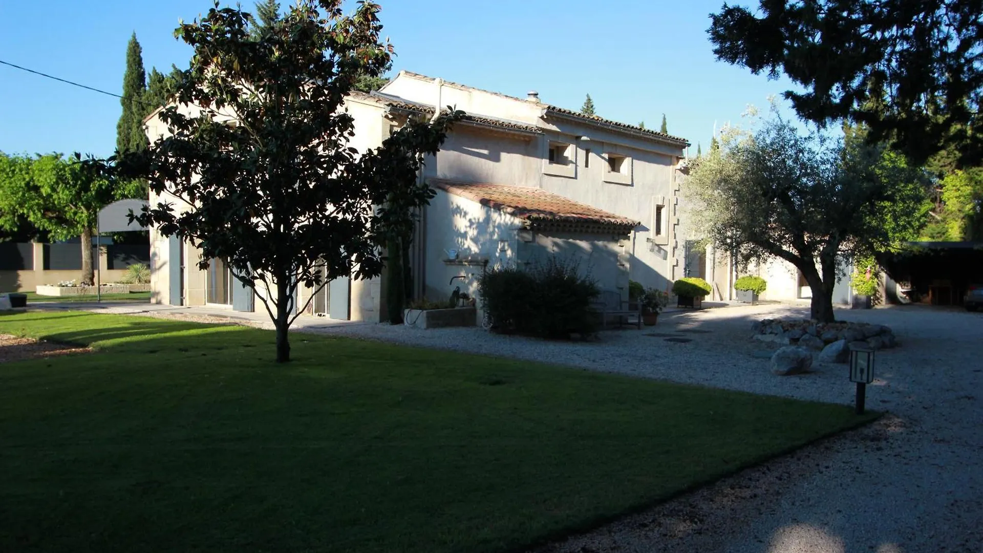 Mas Paloma Bed & Breakfast Rognonas