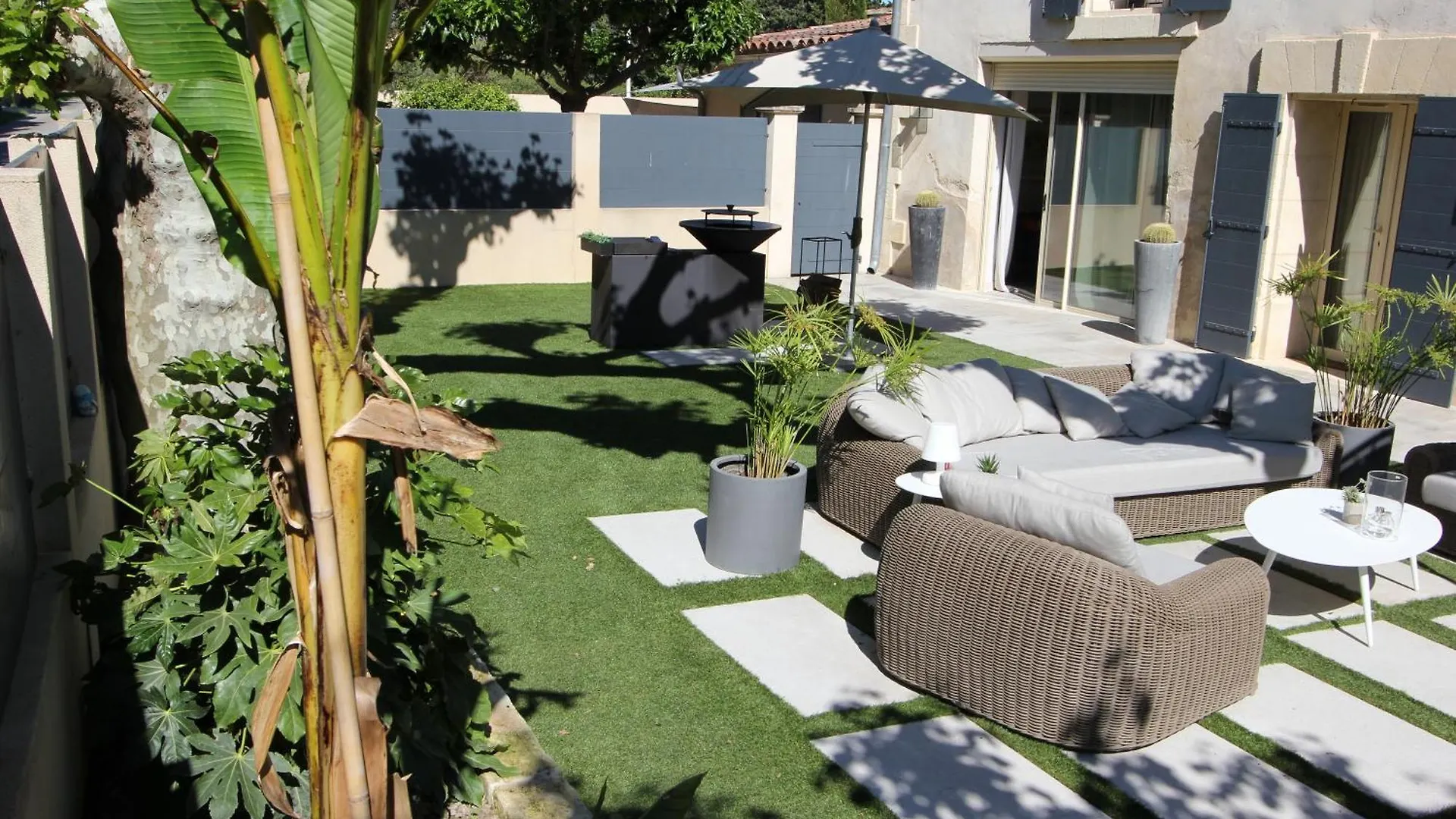 Bed and Breakfast Mas Paloma Rognonas