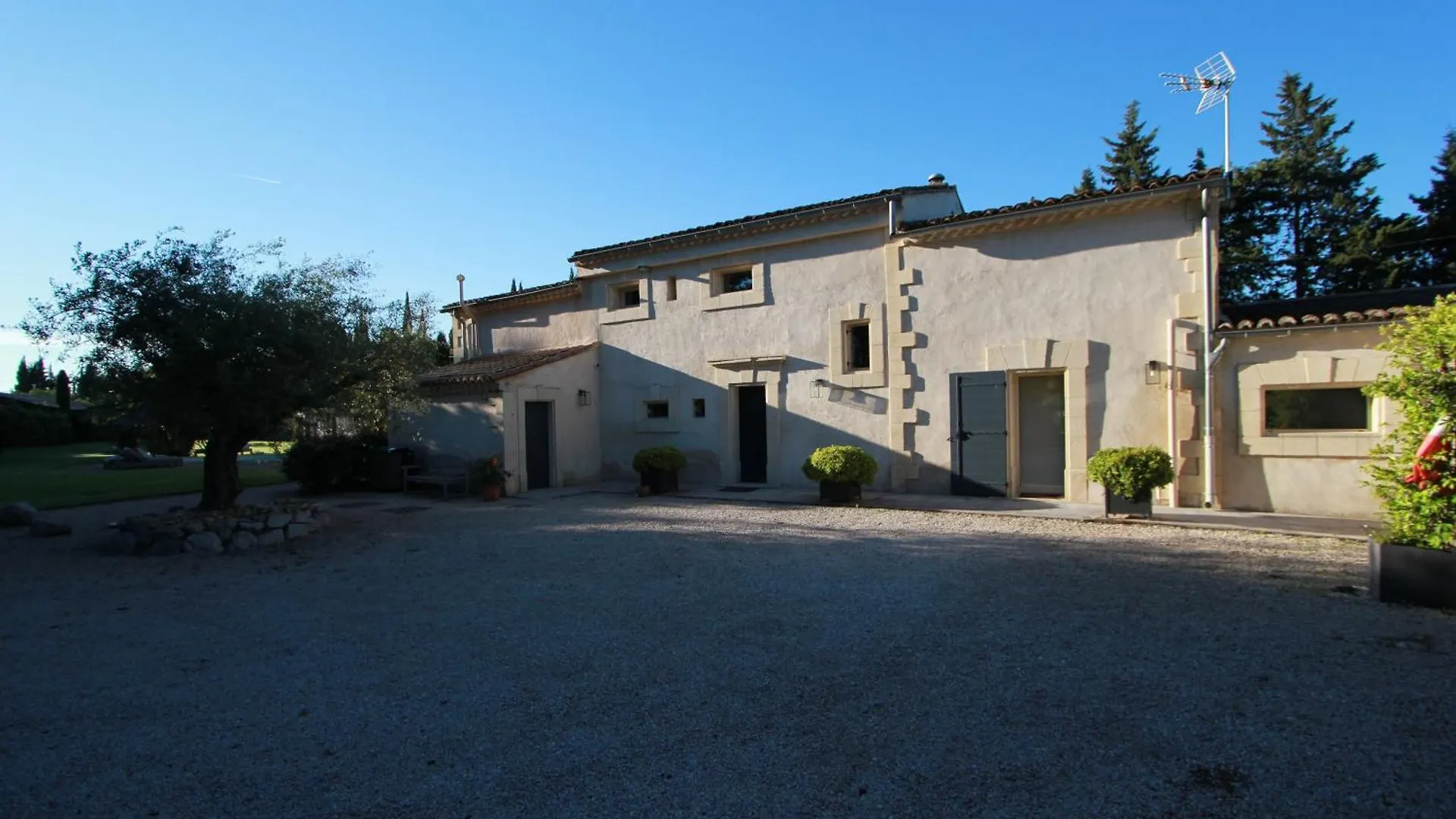 Mas Paloma Bed & Breakfast Rognonas