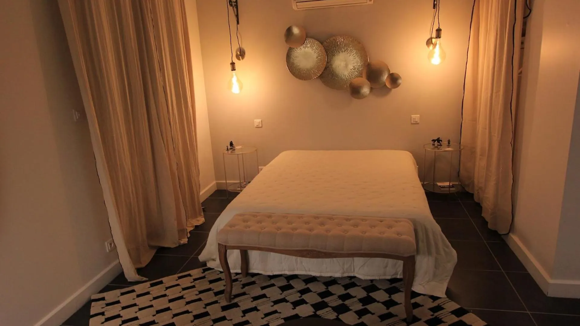 Mas Paloma Bed & Breakfast Rognonas