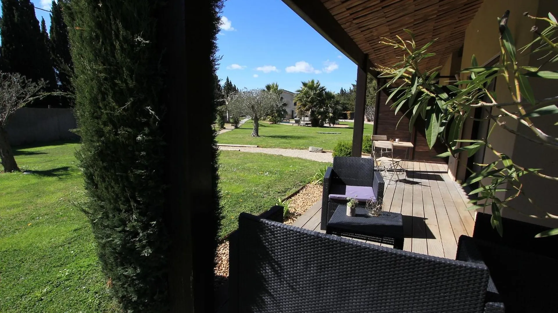 Mas Paloma Bed & Breakfast Rognonas France