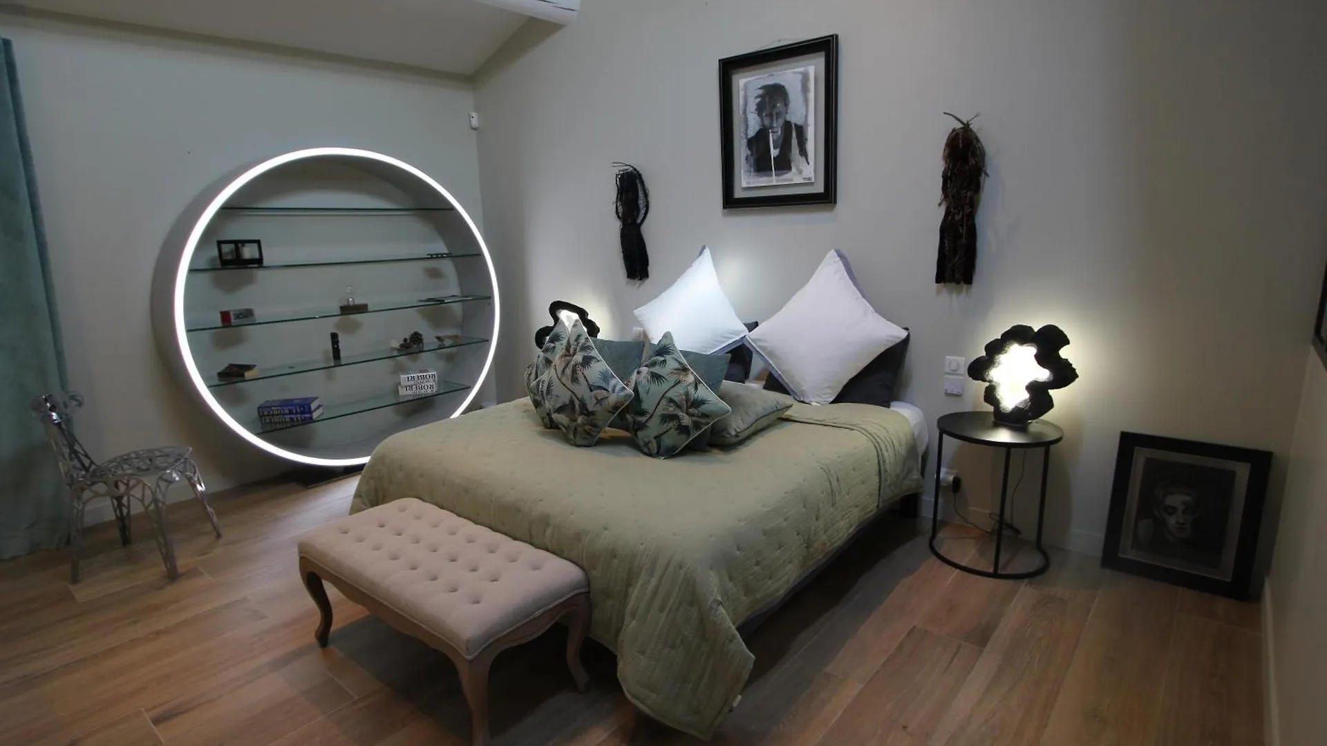Mas Paloma Bed & Breakfast Rognonas